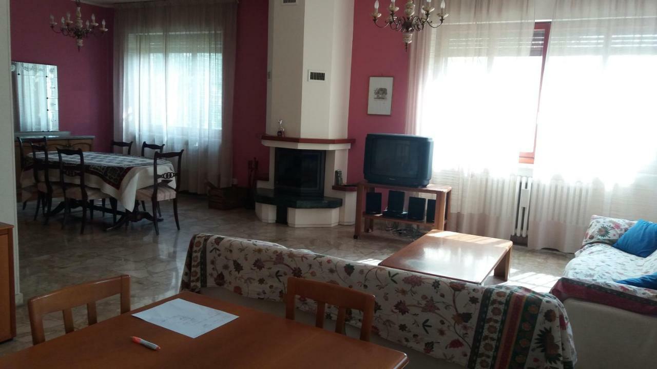 Villa Paulette Bassignana Экстерьер фото